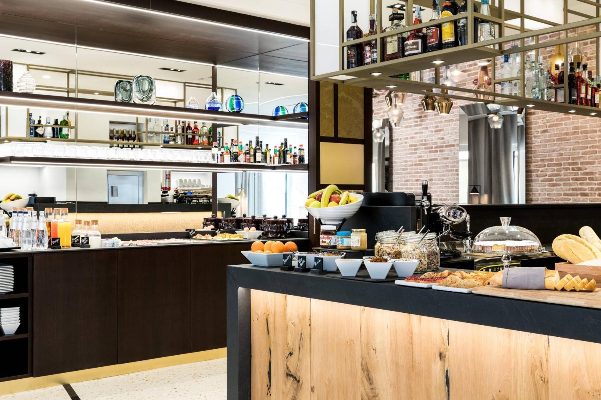 Ac Hotel Venezia By Marriott Exterior photo